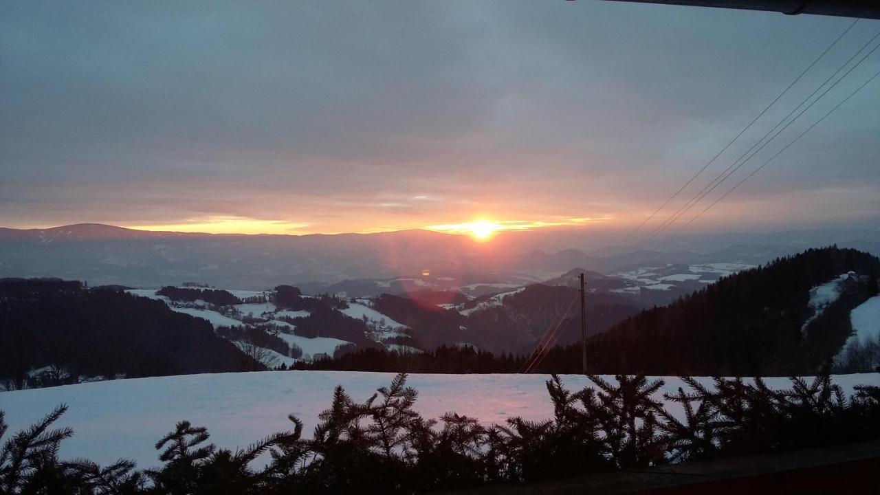 Urlaub Im Blockhaus Diex Exterior foto